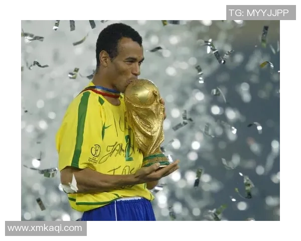 世界足坛著名后卫球星的传奇生涯与巅峰瞬间盘点